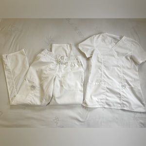 Cherokee scrub set - size xs - pants are petite